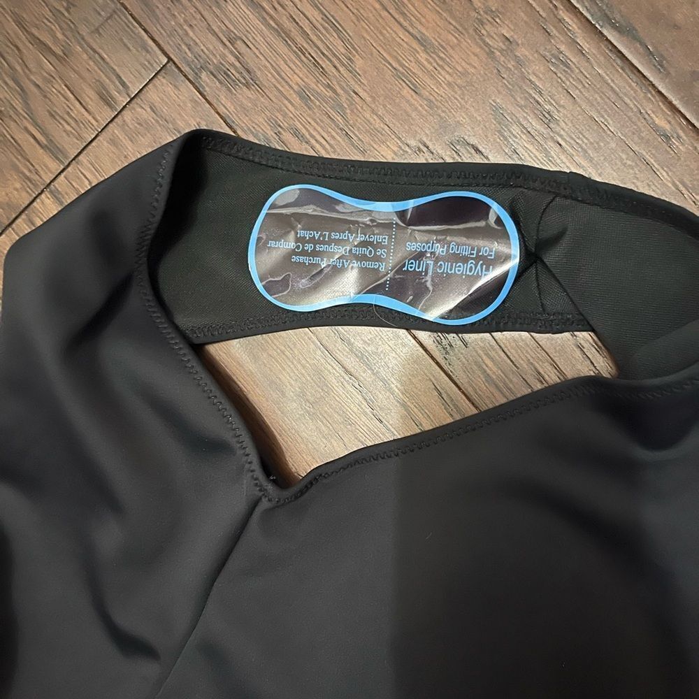 GOOD AMERICAN Scuba One Shoulder High Cut Thigh One Piece Swimsuit Blk SZ 1 NWT - Picture 5 of 9